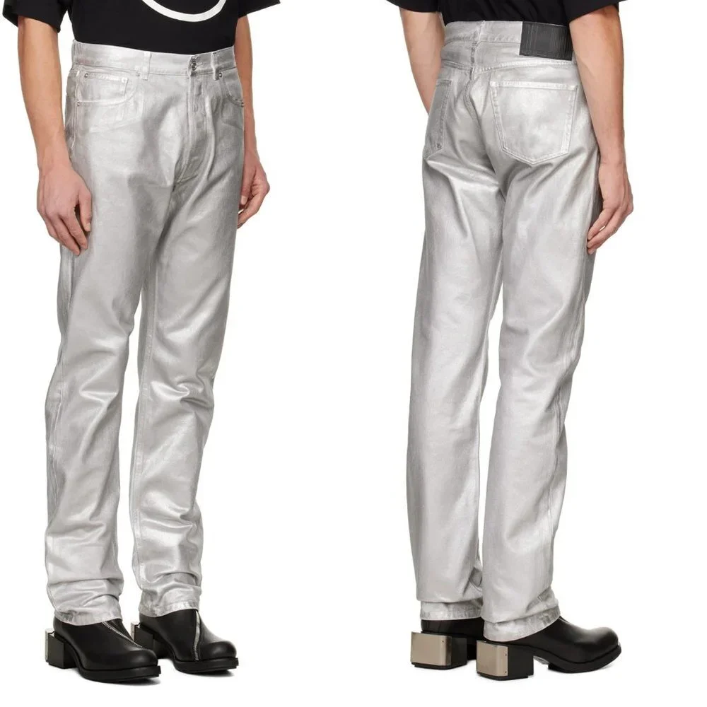 Vetements vtmnts five